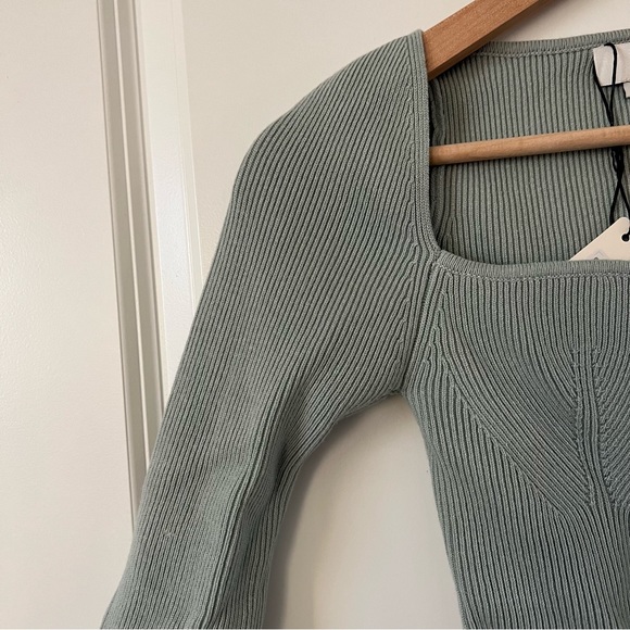 NWT Love Bonito Knit Top Size 2 - Picture 3 of 4